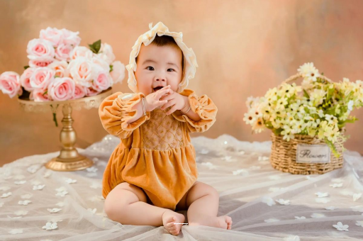 广州包生男孩的试管医院宝宝摔到后脑勺