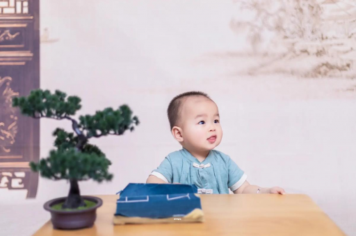 广州包生男孩的试管医院月子里宝宝湿疹怎么办